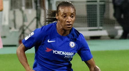 Crystal Dunn Height, Weight, Age, Body Statistics