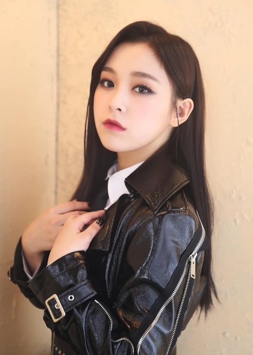 Gahyeon as seen in a picture uploaded to the official Dreamcatcher Instagram account on December 6, 2019