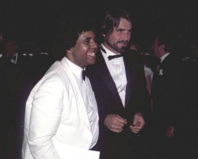 James Brolin (Right) with a fan in November 1981