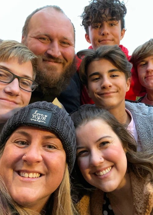 Kara Haueter in a selfie with her family as seen in November 2019