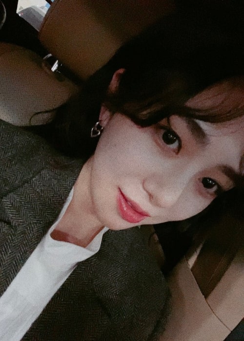 Kwon Mina as seen in a close-up selfie taken in December 2019