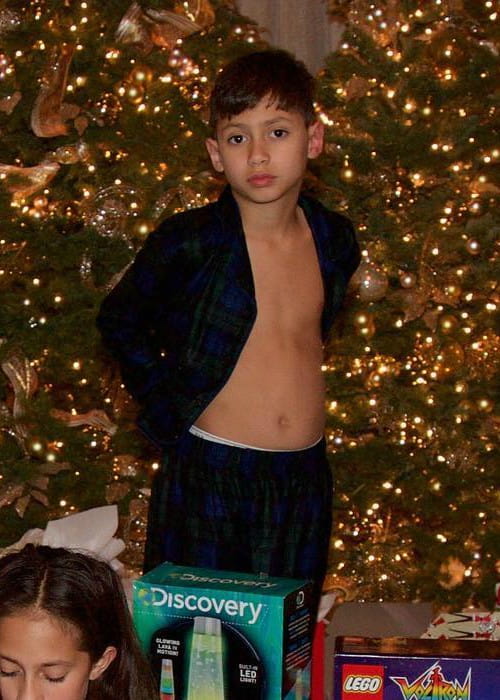 Maximilian David Muñiz Height, Weight, Age, Girlfriend, Family, Biography