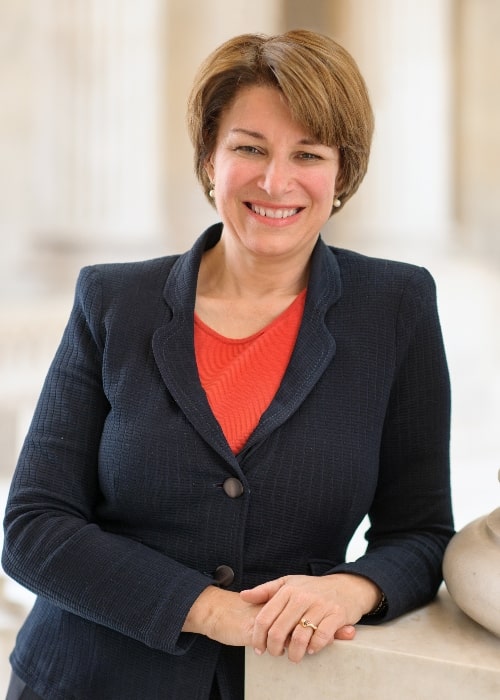 Official portrait of U.S. Senator Amy Klobuchar in March 2013