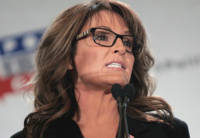 Sarah Palin speaking at the 2016 Politicon at the Pasadena Convention Center