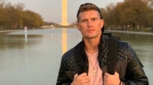 Stephen Thompson
