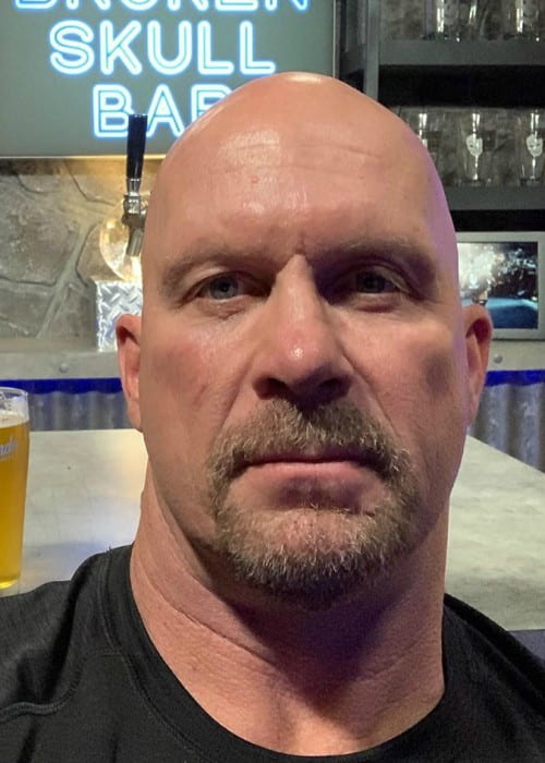 Stone Cold Steve Austin Height Weight Age Spouse Family Biography