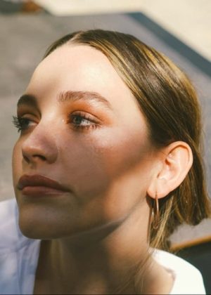 Victoria Pedretti Height, Weight, Age, Boyfriend, Family, Facts, Biography