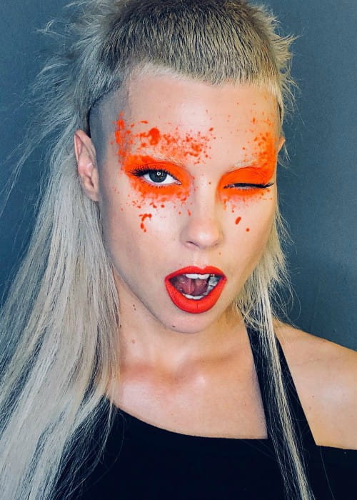 Yolandi Visser Height, Weight, Age, Boyfriend, Family, Facts, Biography