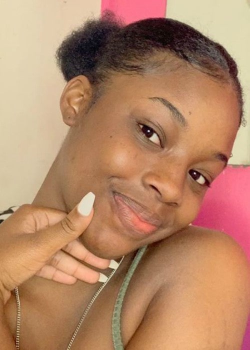 Zaria Mosley in an Instagram selfie as seen in July 2019