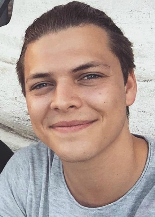 Alex Høgh Andersen in an Instagram selfie as seen in June 2018