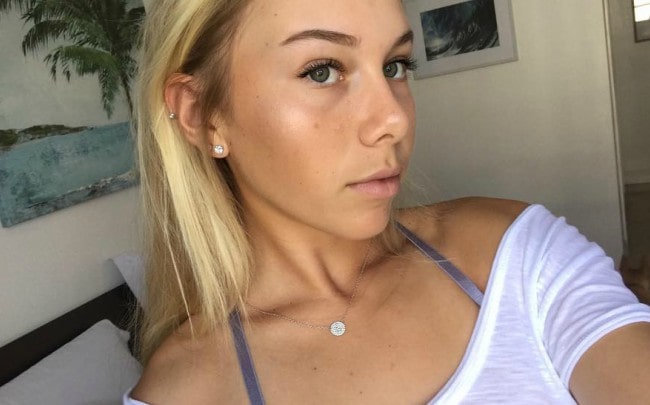 Amanda Anisimova in an Instagram selfie as seen in June 2018