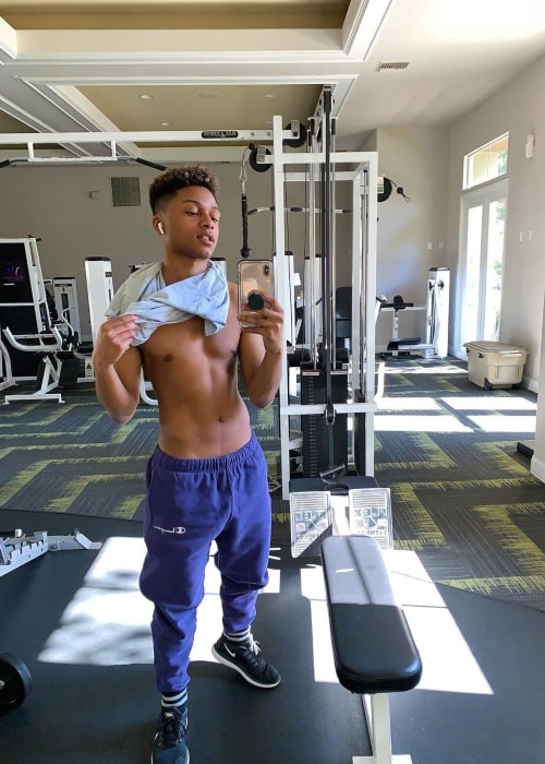 Andre Swilley as seen in a selfie taken in the gym in February 2020