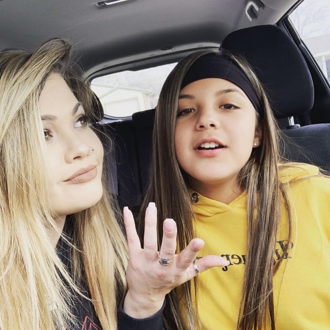 Ashlay Soto as seen in a car selfie along with her daughter, Olivia, in June 2019