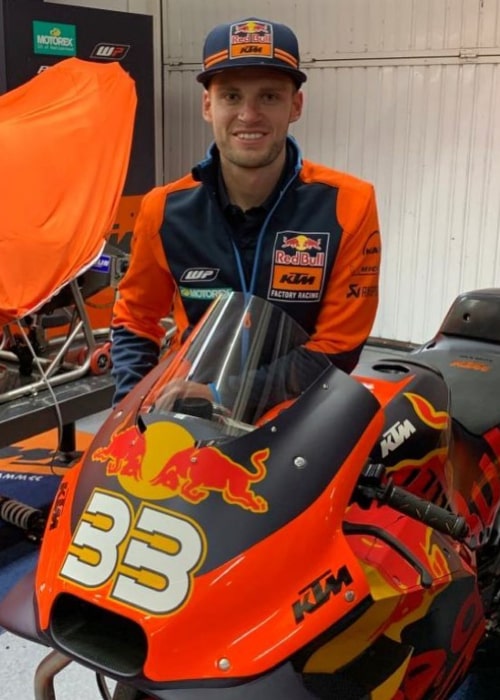 Brad Binder Net Worth 2020 Salary Bio Age Height Career Family Celebnetworth Net [ 700 x 500 Pixel ]