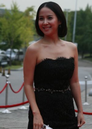 Cho Yeo-jeong Height, Weight, Age, Boyfriend, Family, Facts, Biography