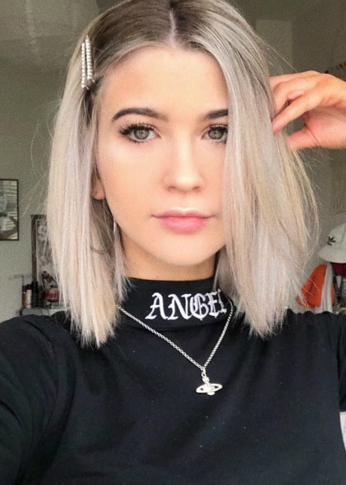 Emily Jade in an Instagram selfie as seen in May 2019