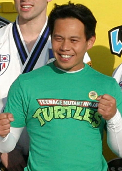 Ernie Reyes Jr. as seen while smiling in a picture taken at a 2009 TMNT 25th anniversary event