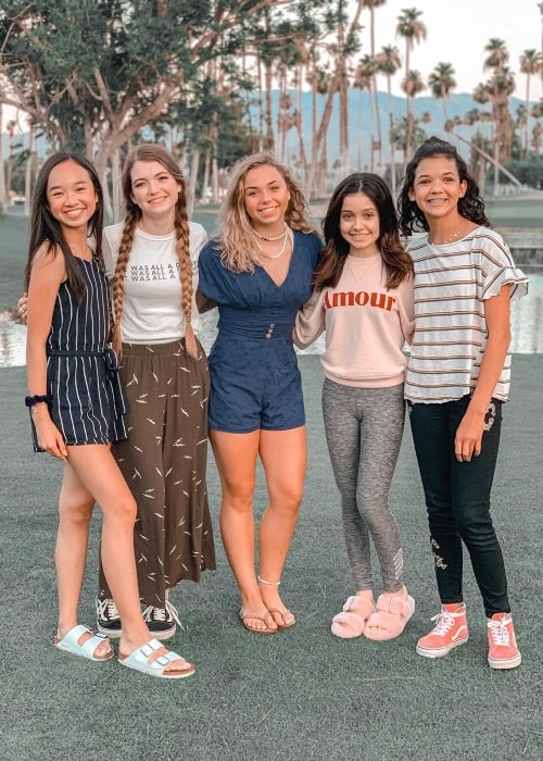 From Left to Right - Nicole Laeno, JustJordan33, Katie Donnelly, Sophie Michelle, and Rykel Bennett posing for the camera in August 2019