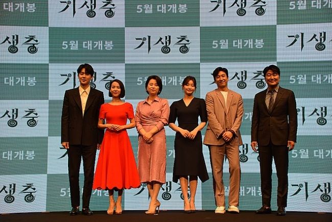 (From left to right) Actors Choi Woo-shik, Cho Yeo-jeong, Lee Jung-eun, Park So-dam, Lee Sun-kyun, and Song Kang ho from the 2019 movie Parasite