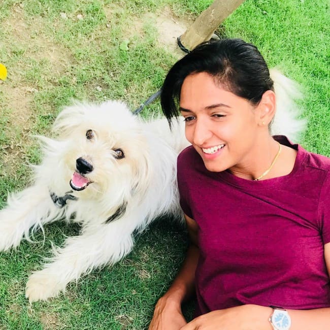 Harmanpreet Kaur with her dog as seen in January 2019