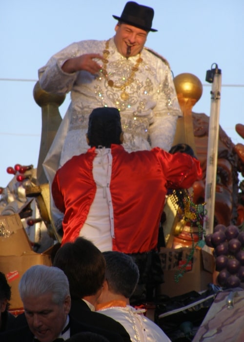 James Gandolfini on New Orleans Mardi Gras float to reign as Bacchus XXXIX in February 2007