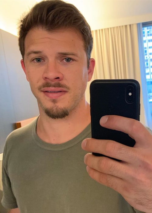 Jimmy Tatro in an Instagram selfie in July 2019