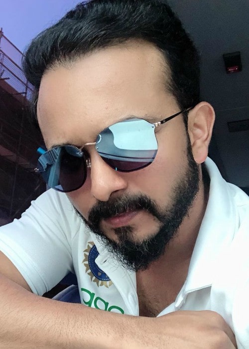 Kedar Jadhav in an Instagram selfie as seen in June 2019