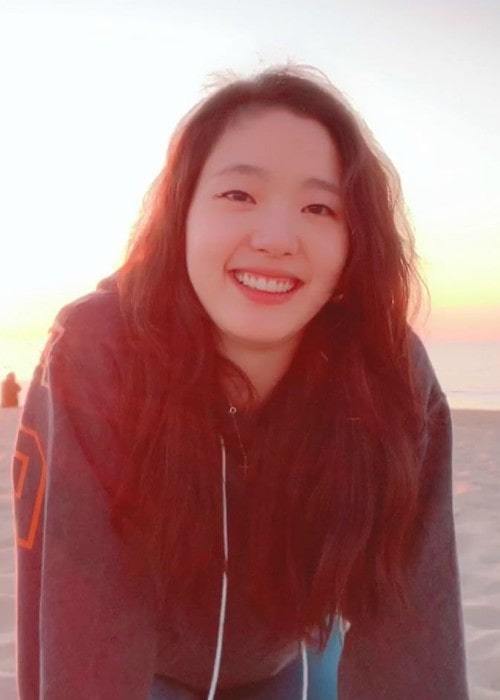 Kim Go Eun Height Weight Age Boyfriend Family Facts Biography