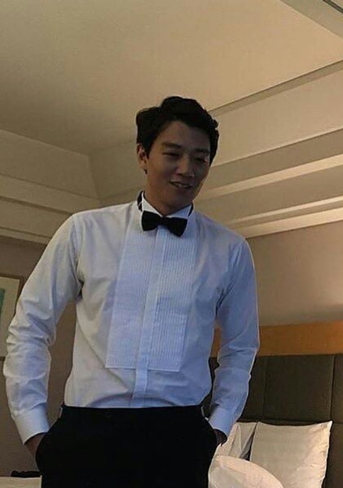 Kim Rae-won as seen at Busan, Haeundae Beach in October 2017