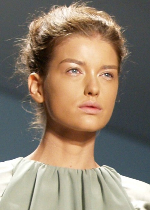 Nataliya Gotsiy in Doo.Ri Spring 2007 show