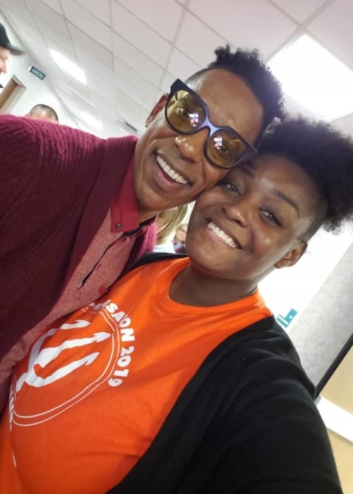 Orlando Jones as seen in a selfie taken with the daughter of a fan at the Pensacon in 2019