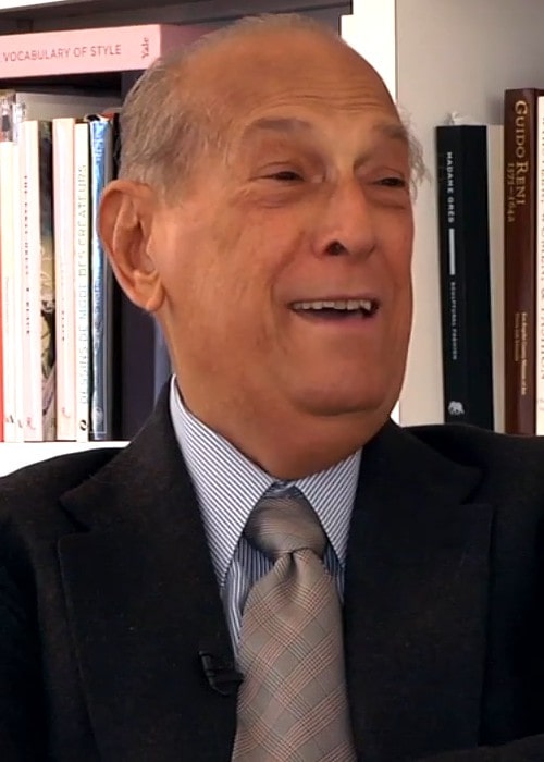 Oscar de la Renta duringa an interview as seen in March 2013