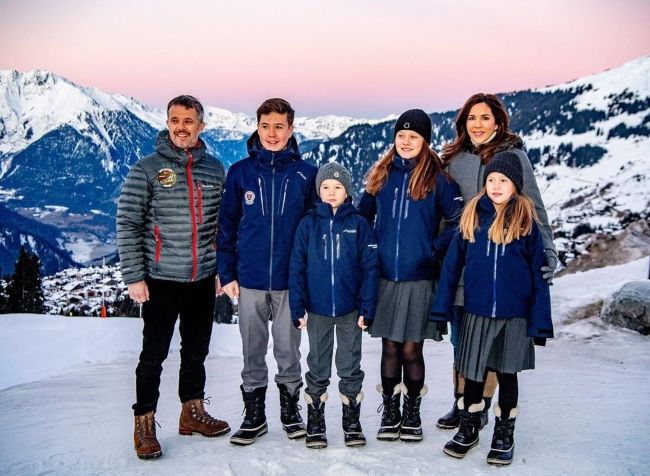 Princess Isabella (4th from left) seen vacationing with her family in the Swiss Alps in January 2020