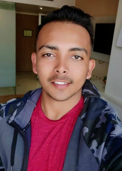 Prithvi Shaw Height, Weight, Age, Body Statistics ...