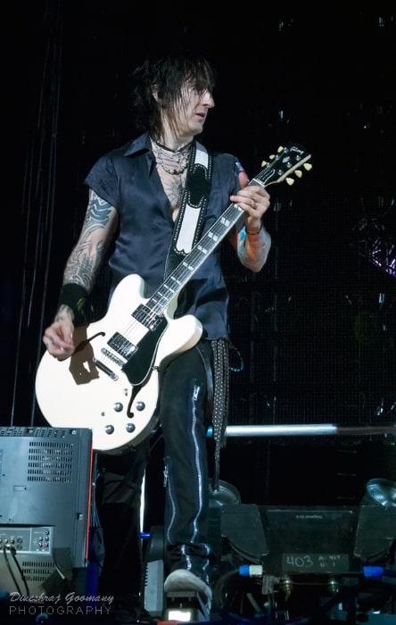 Richard Fortus performing in June 2012