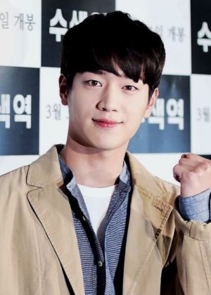 Seo Kang-joon Height, Weight, Age, Girlfriend, Family, Facts, Biography