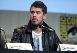 Toby Kebbell Height, Weight, Age, Girlfriend, Family, Facts, Biography