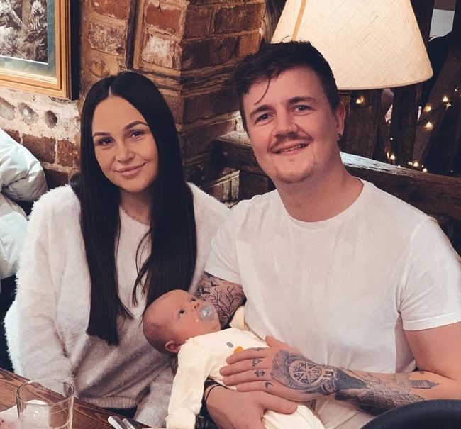 Amy Weller as seen in a picture along with Tye Townsend and their son in December 2019