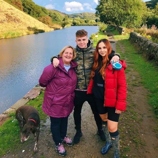 Amy Weller as seen while posing for a very scenic picture alongside her mother and brother in Halifax, West Yorkshire in August 2018