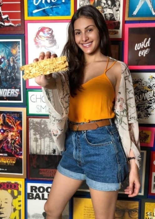 Amyra Dastur having fun sending Sand-wishes on Sandwich Day in November 2019