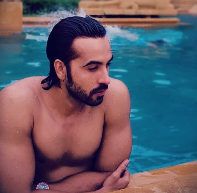 Arhaan Khan in a relaxing mood in Mumbai in Maharashtra in July 2018