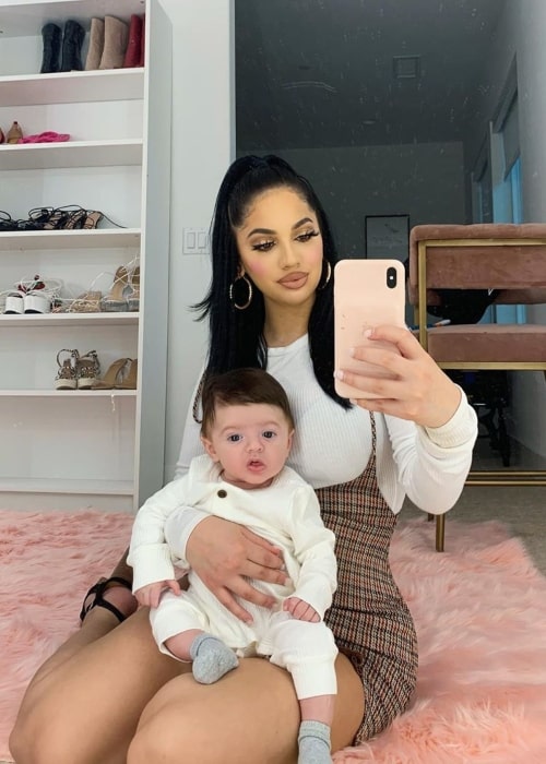 Briana Murillo as seen in selfie taken with her son Evi in March 2020