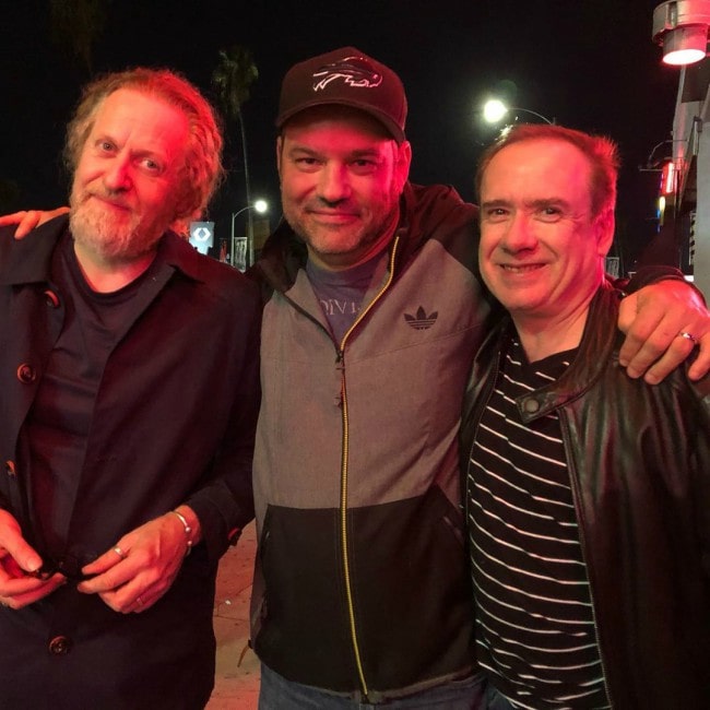 Darrin Pfeiffer (Center) with his friends as seen in November 2019