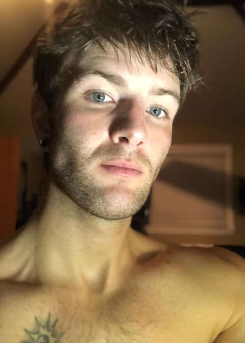 Drew Chadwick as seen while taking a shirtless selfie in September 2018