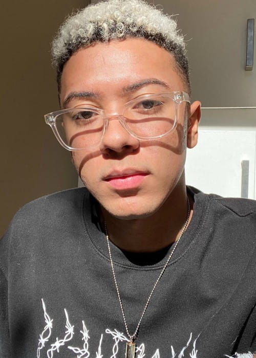 Imari Stuart in an Instagram selfie as seen in December 2019