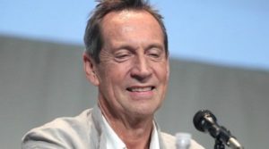 Jonathan Hyde