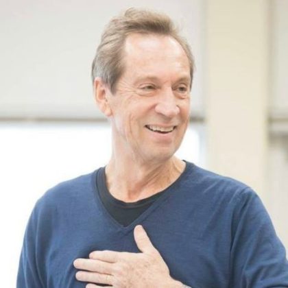 Jonathan Hyde Height, Weight, Age, Spouse, Family, Facts, Biography