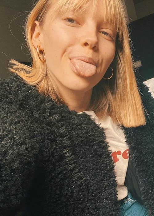 Lina Larissa Strahl in an Instagram selfie as seen in January 2020