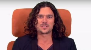 Luke Arnold