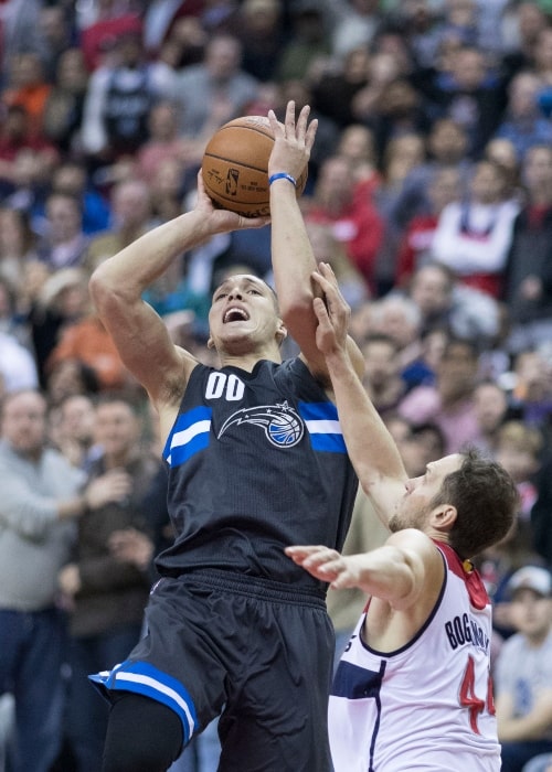 Orlando Magic Aaron Gordon misses the final shot of the game against Washington Wizards Bojan Bogdanovic on March 5, 2017, at the Verizon Center in Washington, D.C